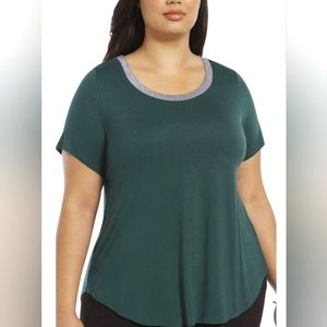 Alfani emerald green blouse with silver neckline
